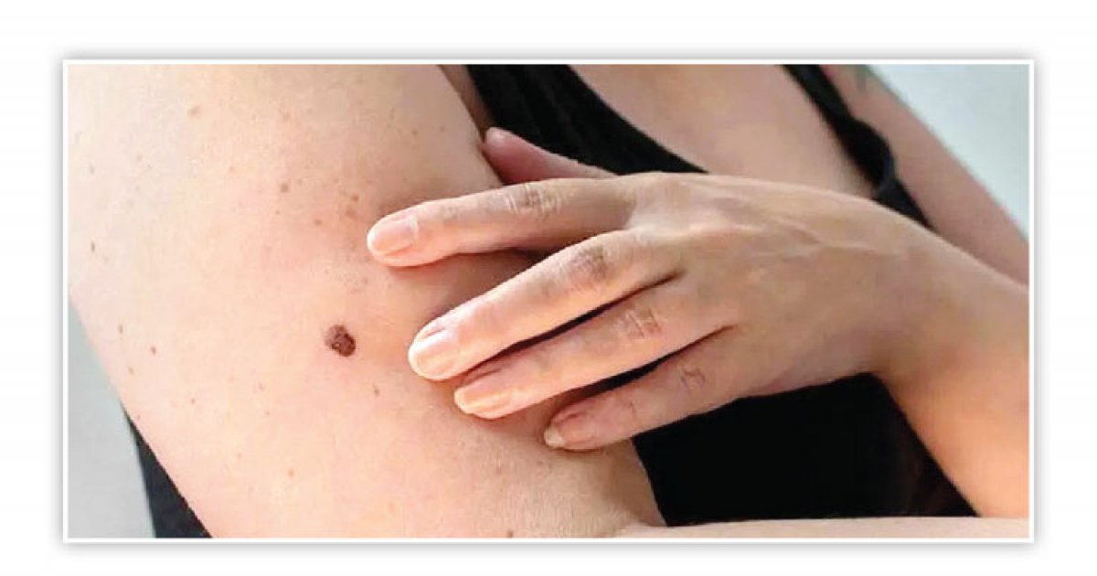 Voyaga etgan ayollar külotkalarining porno fotosuratlari