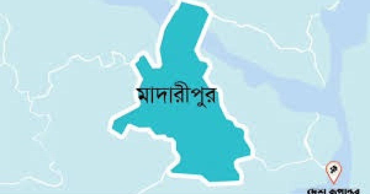 মাদারীপুরে রাতের আঁধারে বসতঘরে দুর্বৃত্তের হামলা