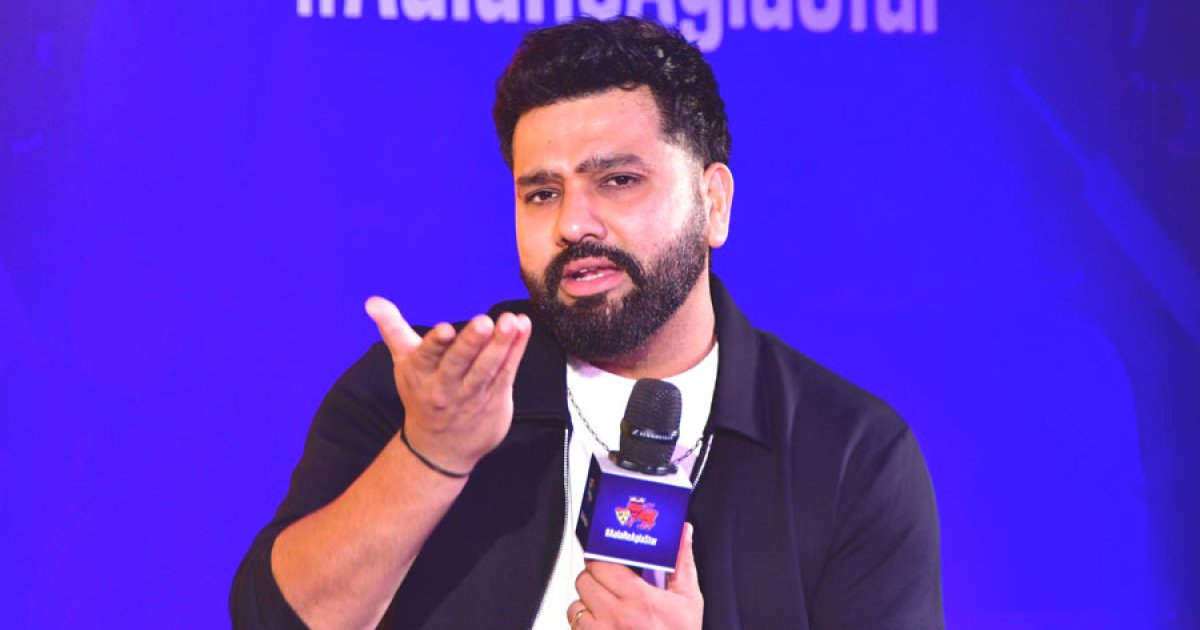 টেস্ট থেকে অবসরের কারণ জানালেন রোহিত শর্মা