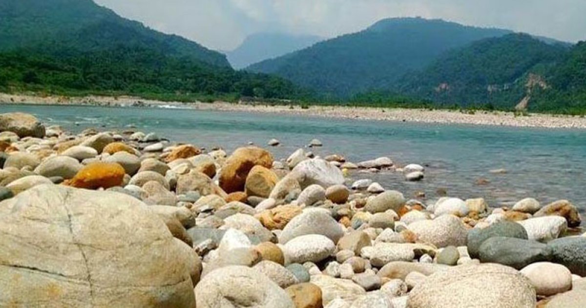 সাদা পাথরে হরিলুট: ২৬ লাখ ঘনফুট পাথর উদ্ধার