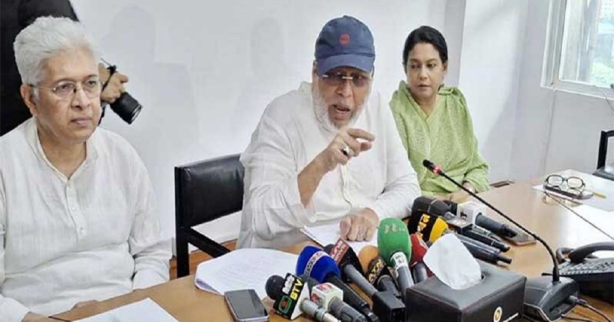 বুয়েট শিক্ষার্থীদের দাবি পর্যালোচনায় ৪ উপদেষ্টার সমন্বয়ে কমিটি গঠন