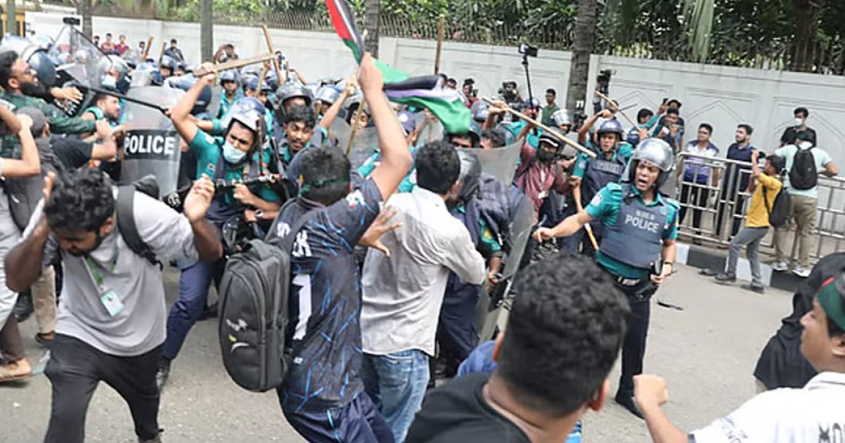 প্রকৌশল শিক্ষার্থীদের ওপর পুলিশের হামলায় বুয়েটের প্রতিবাদ