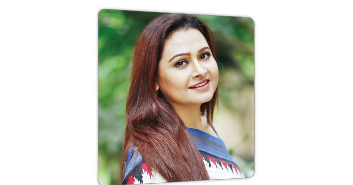 প্রথমবার মিউজিক্যাল ফিল্মে বিজরী