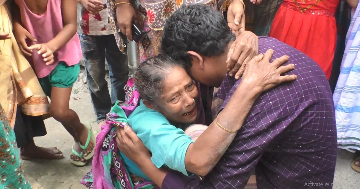 হারিয়ে যাওয়া সন্তানকে ২৮ বছর পর পেলেন বাবা-মা