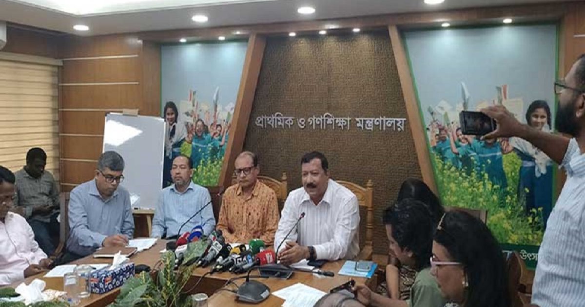 প্রাথমিক বিদ্যালয়ে মিড ডে মিল চালু হচ্ছে অক্টোবরে