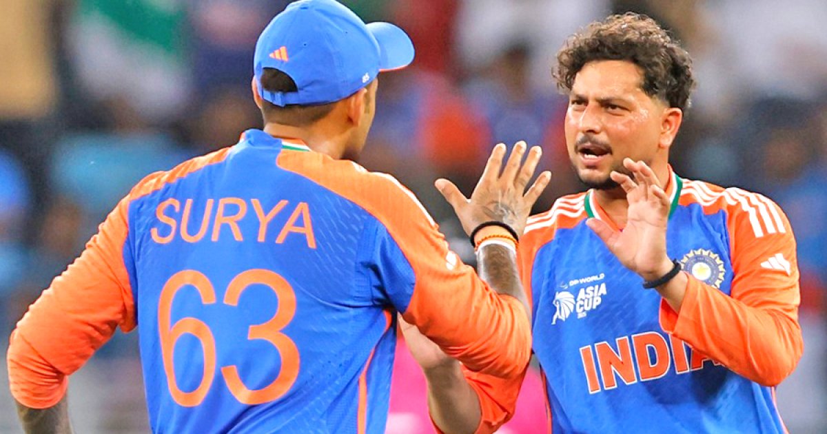 ভারতকে হারানোর হুমকি দেয়া আমিরাত ৫৭ রানেই কুপোকাত