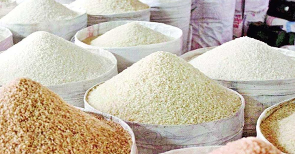চাল আমদানি বেড়েছে, কমছে দাম