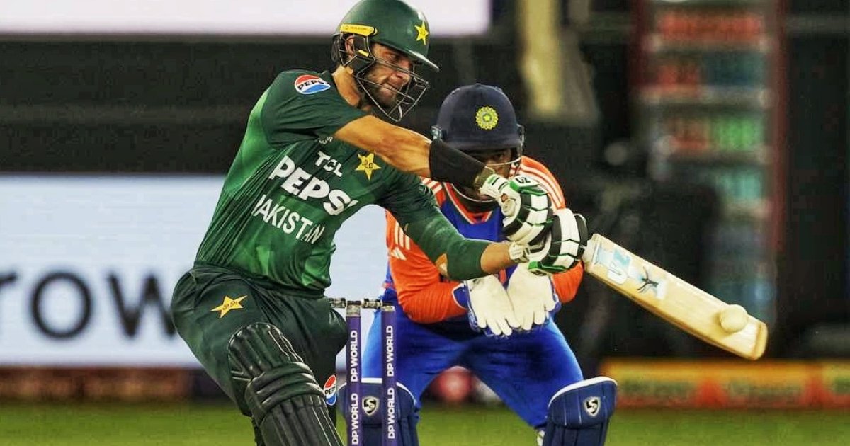 পাকিস্তানের যে ইনিংসে আফ্রিদি ৪ ছক্কায় ৩৩