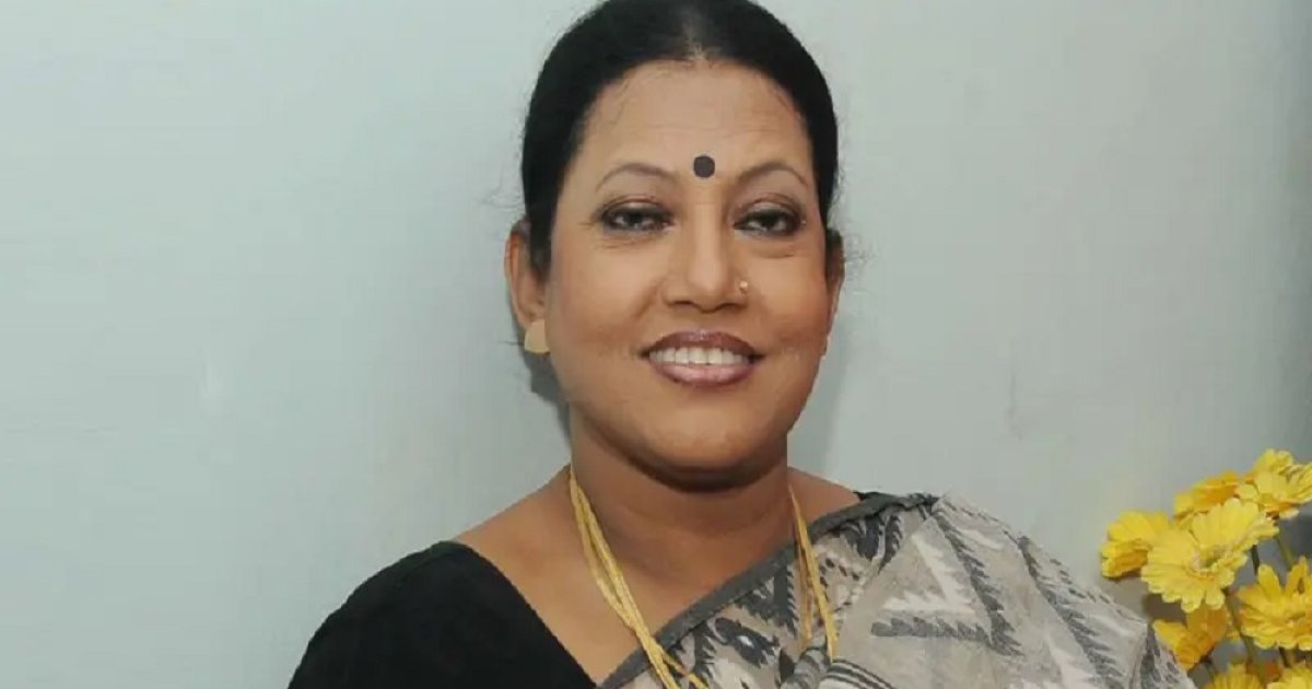 কেন্দ্রীয় শহীদ মিনারে নেওয়া হয়েছে ফরিদা পারভীনের মরদেহ