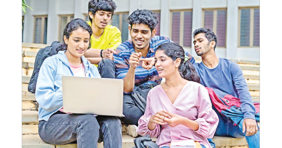 বিদেশে উচ্চশিক্ষায় মাথায় রাখতে হবে যে বিষয়