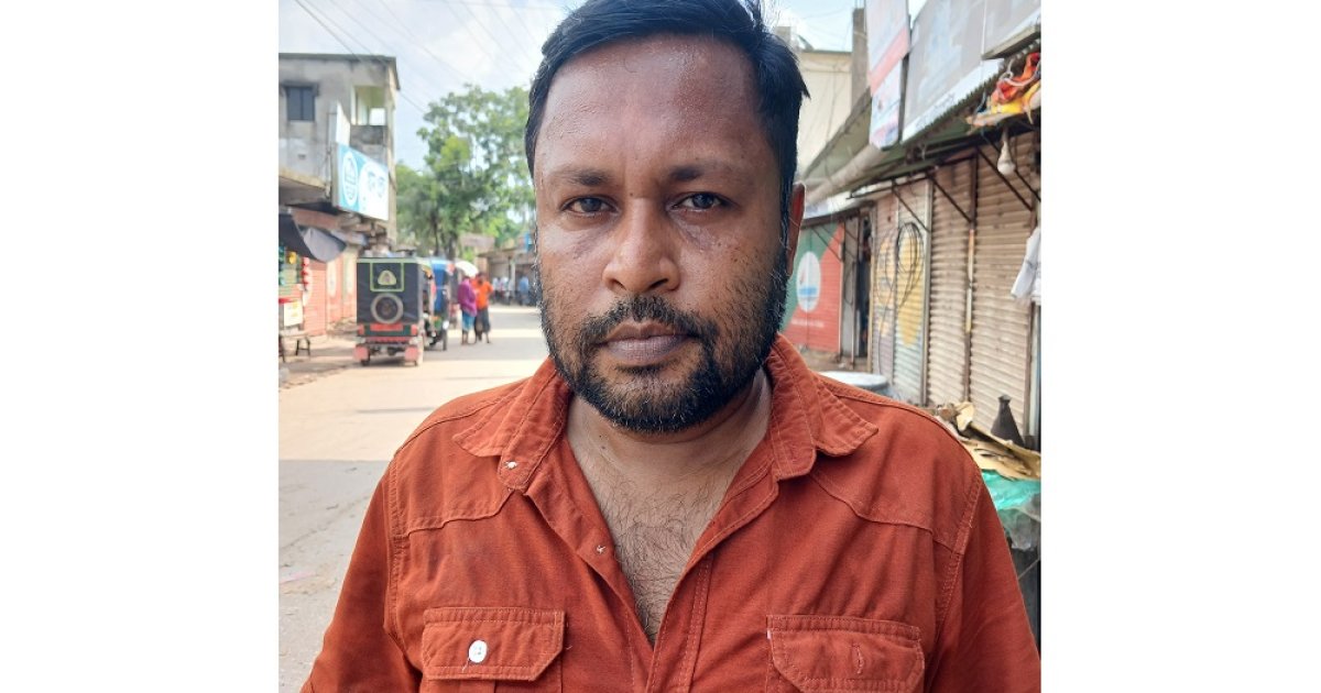 শিক্ষক হত্যা মামলায় ছেলে গ্রেফতার