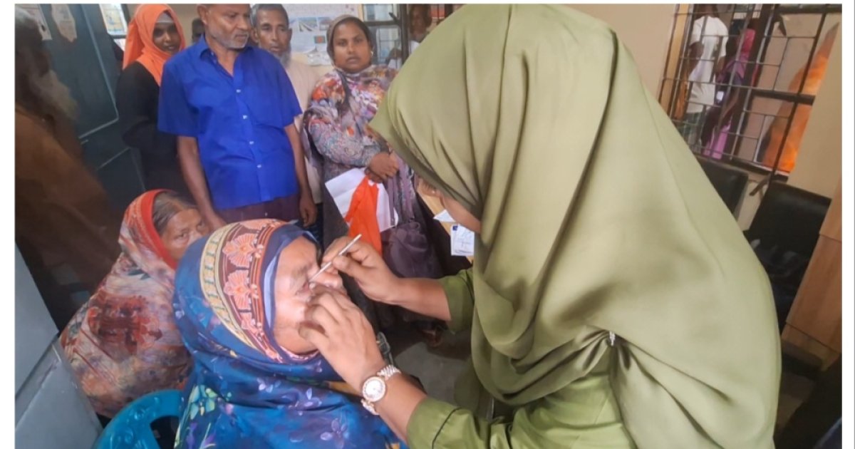 জয়পুরহাটে ৬ শতাধিক হতদরিদ্রকে বিনা মূল্যে চক্ষুসেবা