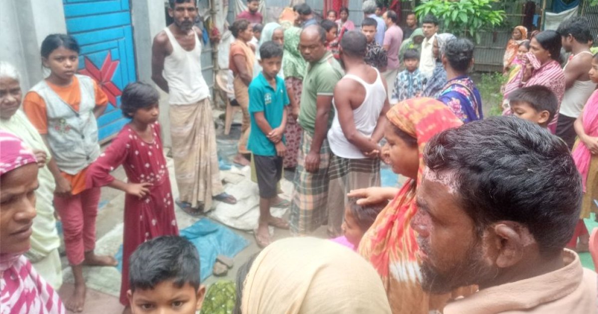 ৬ মাসের শিশুকে গলা কেটে হত্যা, মা আটক