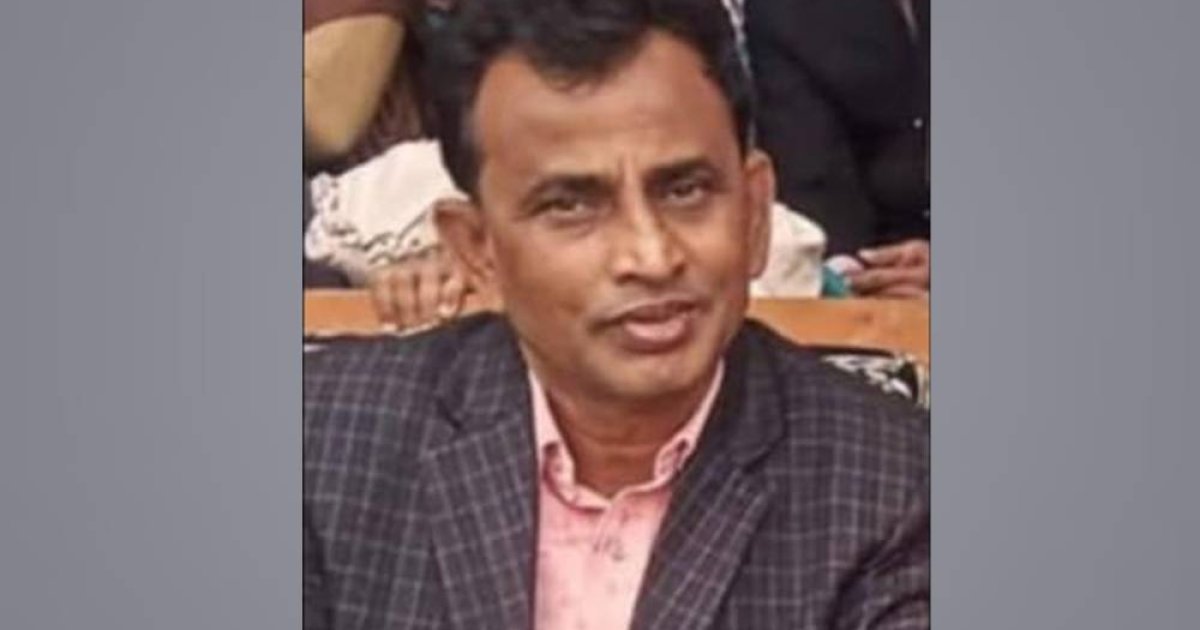 সরকারি বালু বিক্রি ৬০ লাখ টাকা যুবলীগ নেতার পকেটে