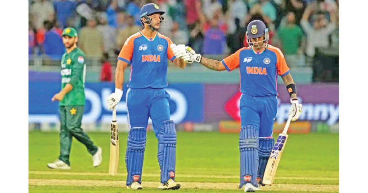 ক্রিকেট ছাপিয়ে আলোচনায় ‘হাত না মেলানো’