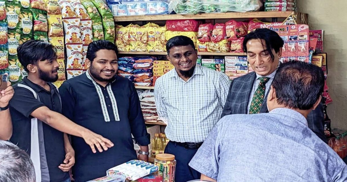 জুলাই অভ্যুত্থানে আহত নারায়ণগঞ্জের গাজী সালাউদ্দিন পেলেন পুনর্বাসন সহায়তা