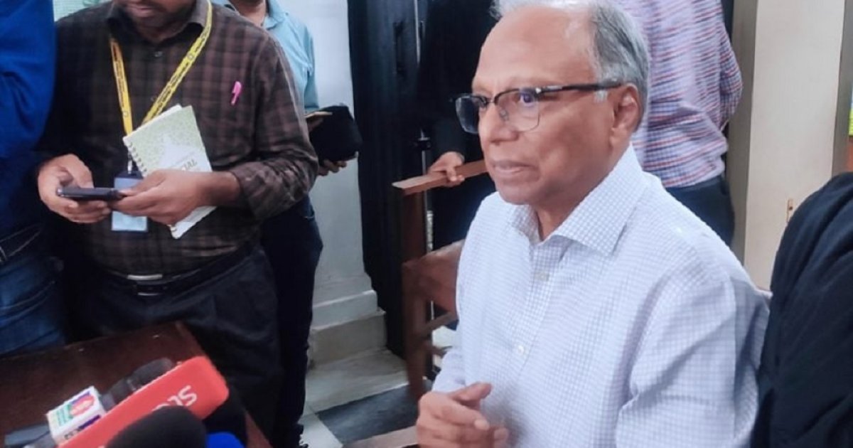 ট্রাইব্যুনালে মাহমুদুর রহমান, প্রশ্ন করবেন শেখ হাসিনার আইনজীবী