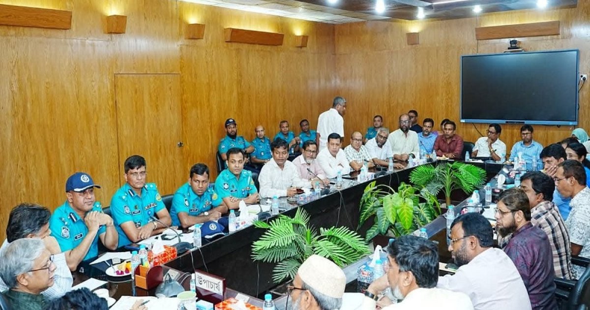 রাকসু নির্বাচনে ভোট ১৭টি কেন্দ্রের ৯৯০টি বুথে