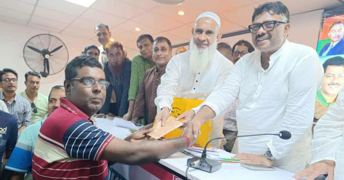 দুর্গাপূজা এলেই একটি মহল দেশে ভীতিকর অবস্থা তৈরি করে: দুলু