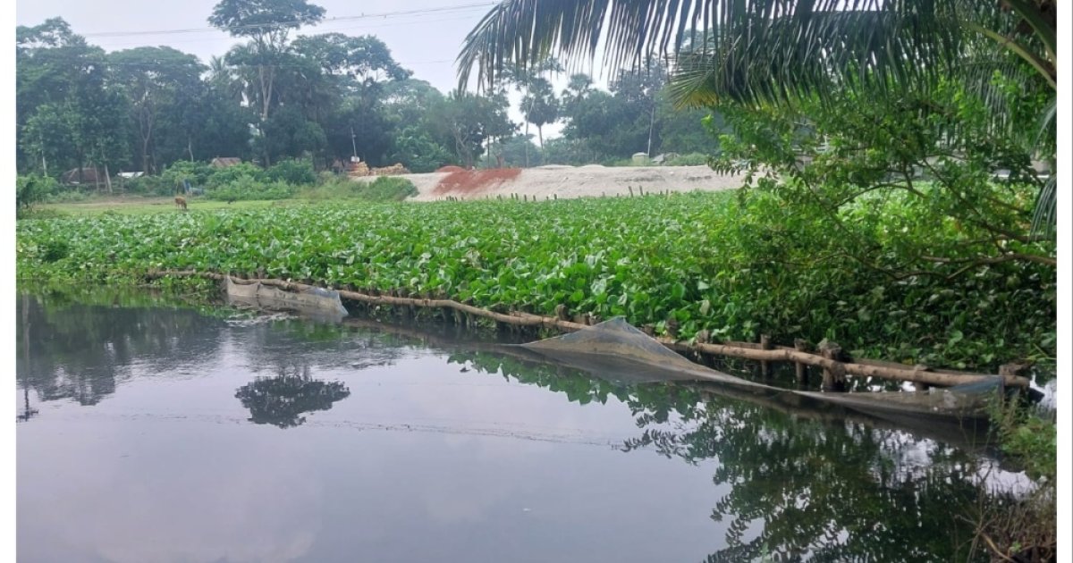 ঘাঘর নদীর বাঁধ অপসারণের আশ্বাস ইউএনওর