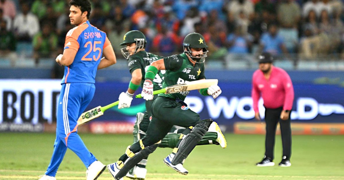 বাংলাদেশের চেয়ে ৩ রান বেশি করতে হবে ভারতকে