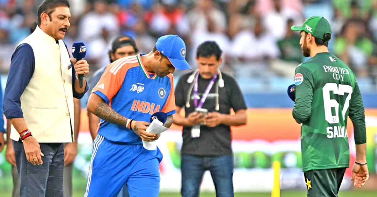আজও পাকিস্তানের সঙ্গে হ্যান্ডশেক করল না ভারত, করবে বোলিং
