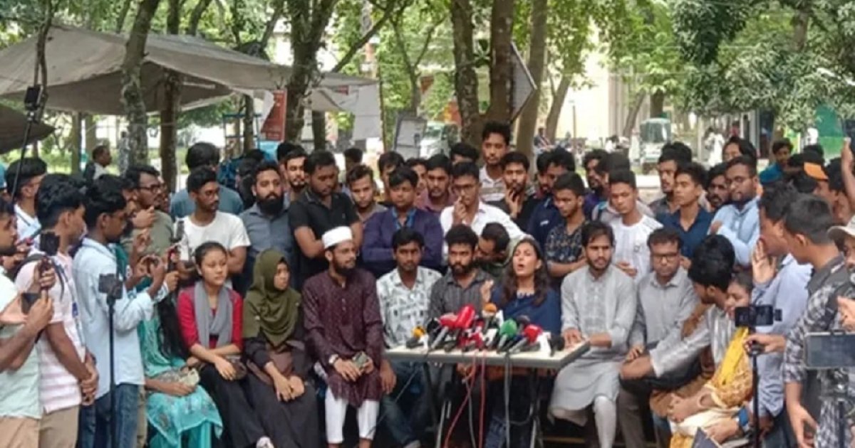 ২৫ তারিখেই রাকসু নির্বাচনের দাবি স্বতন্ত্র প্রার্থীদের