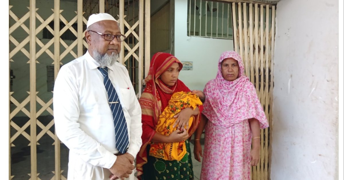 খুলনায় নবজাতক চুরি: অবশেষে জামিনে মুক্তি পেলেন শাহজাদী ও তার মা