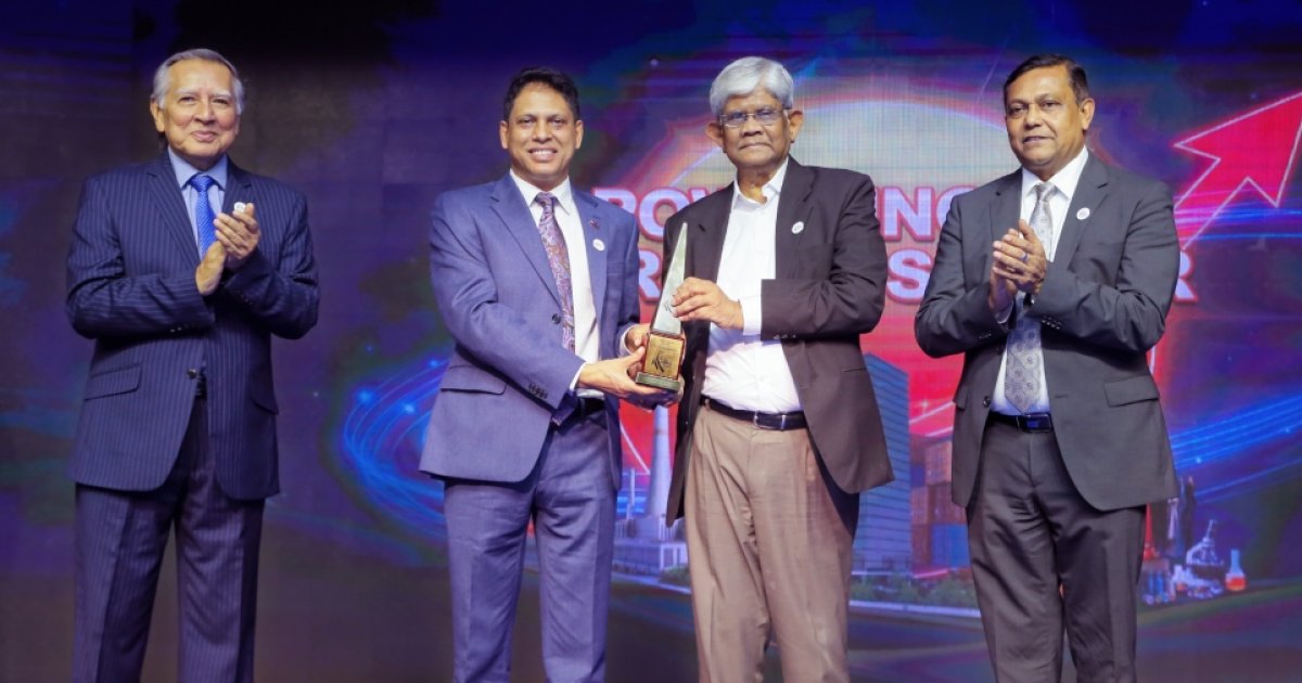 আবারও বর্ষসেরা প্রতিষ্ঠানের সম্মাননা পেলো ওয়ালটন