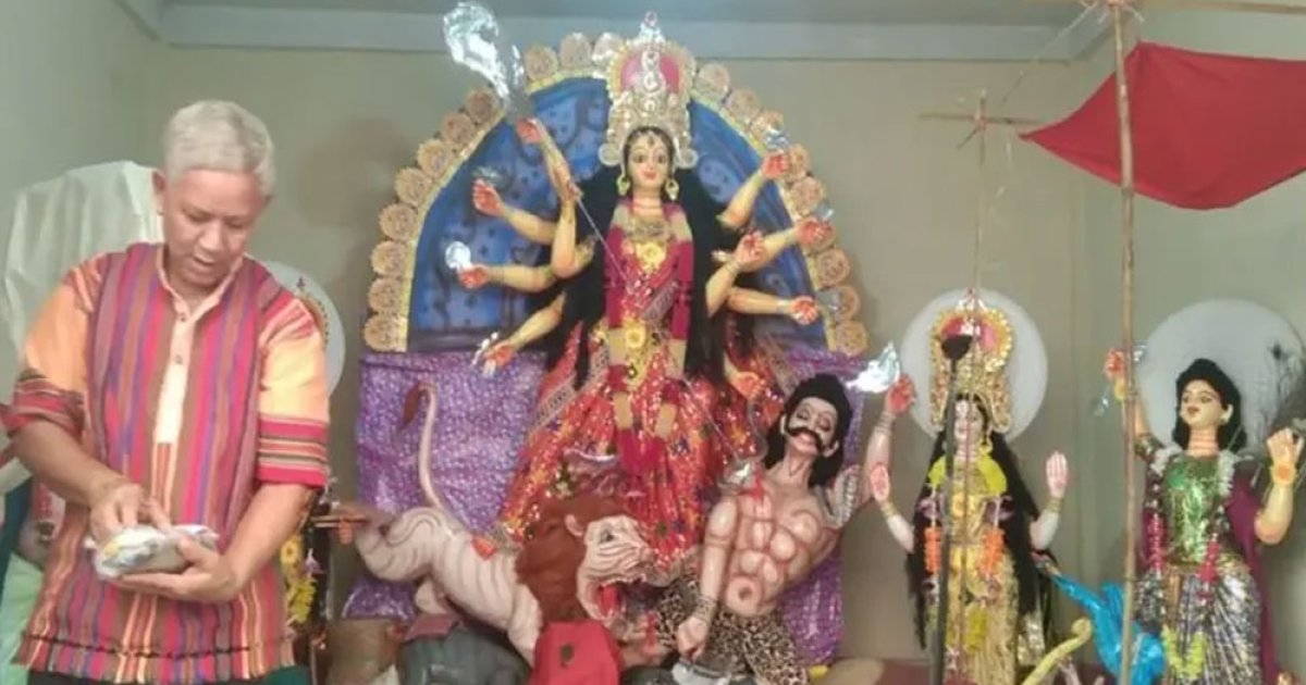 বাঙালি হিন্দু ছাড়াও যেসব জনগোষ্ঠীর মানুষ দুর্গাপূজা করে