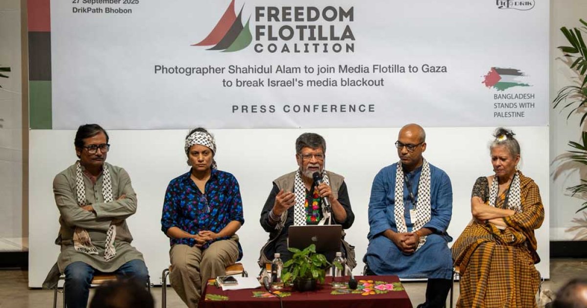 মিডিয়া ফ্লোটিলায় যোগ দিতে গাজার উদ্দেশ্যে রওনা দিচ্ছেন শহিদুল আলম