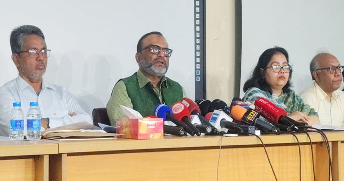 নীলক্ষেতে ব্যালট ছাপানোর বিষয়ে যা বললেন ঢাবি উপাচার্য