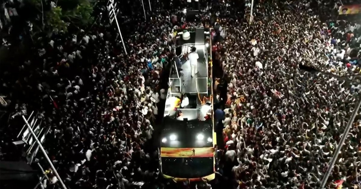পেরু সরকারবিরোধী বিক্ষোভে উত্তাল