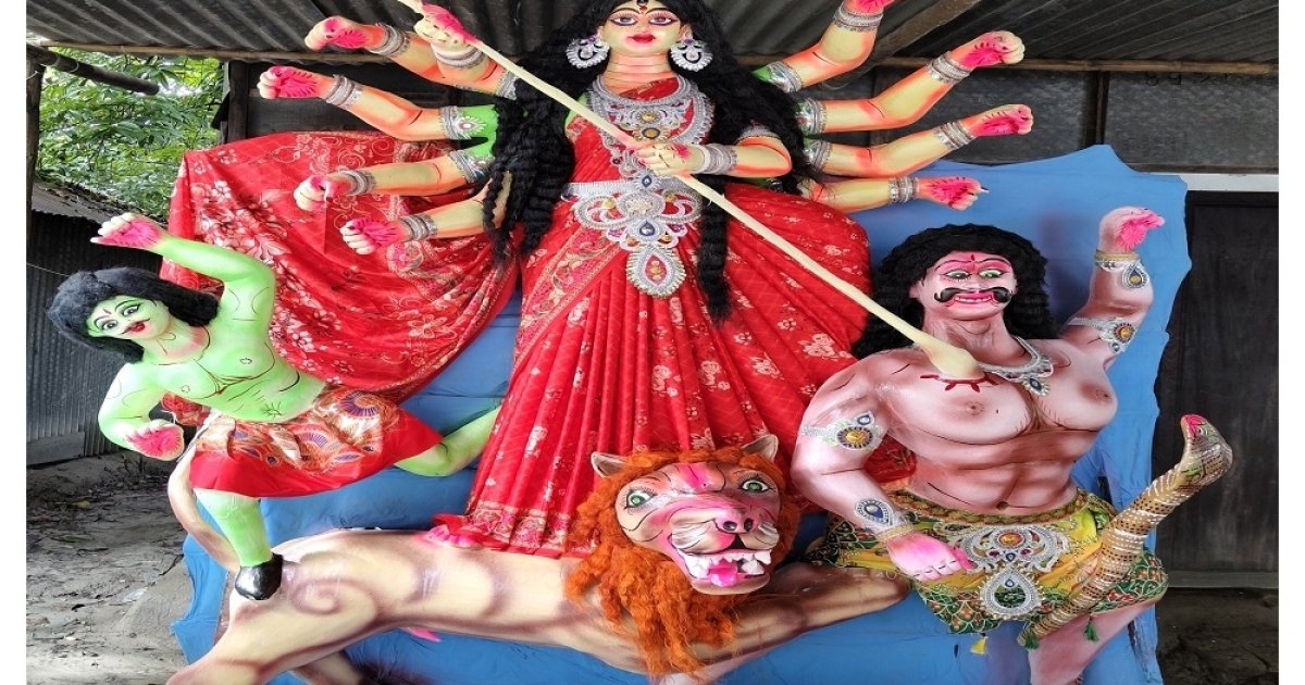 আজ মহাসপ্তমীতে জাগ্রত হবে দেবী দুর্গা