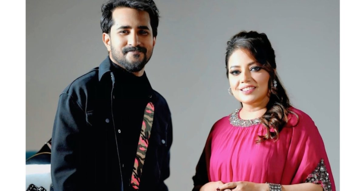 হাসিনের আয়োজনে কনার 'নীরবে'