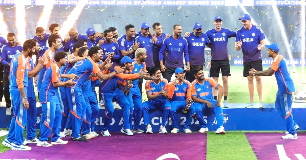 এশিয়া কাপ ট্রফি হস্তান্তরের দায়িত্ব পড়লো পাঁচ টেস্ট খেলুড়ে দেশের ওপর