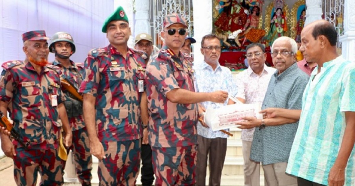 ‘মণ্ডপগুলোতে নিরাপত্তার কোনো ঘাটতি নেই’