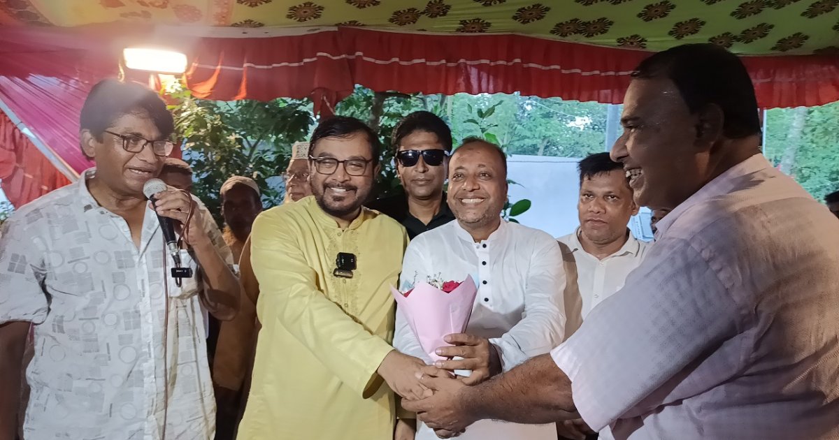 ফেনীতে পূজামণ্ডপ পরিদর্শণ করেন এবিপার্টির চেয়ারম্যান মঞ্জু