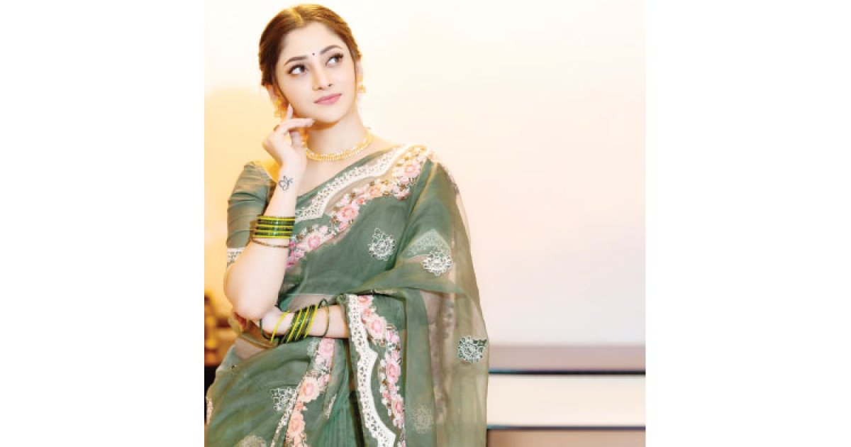 বিয়ে নিয়ে যা বললেন পূজা