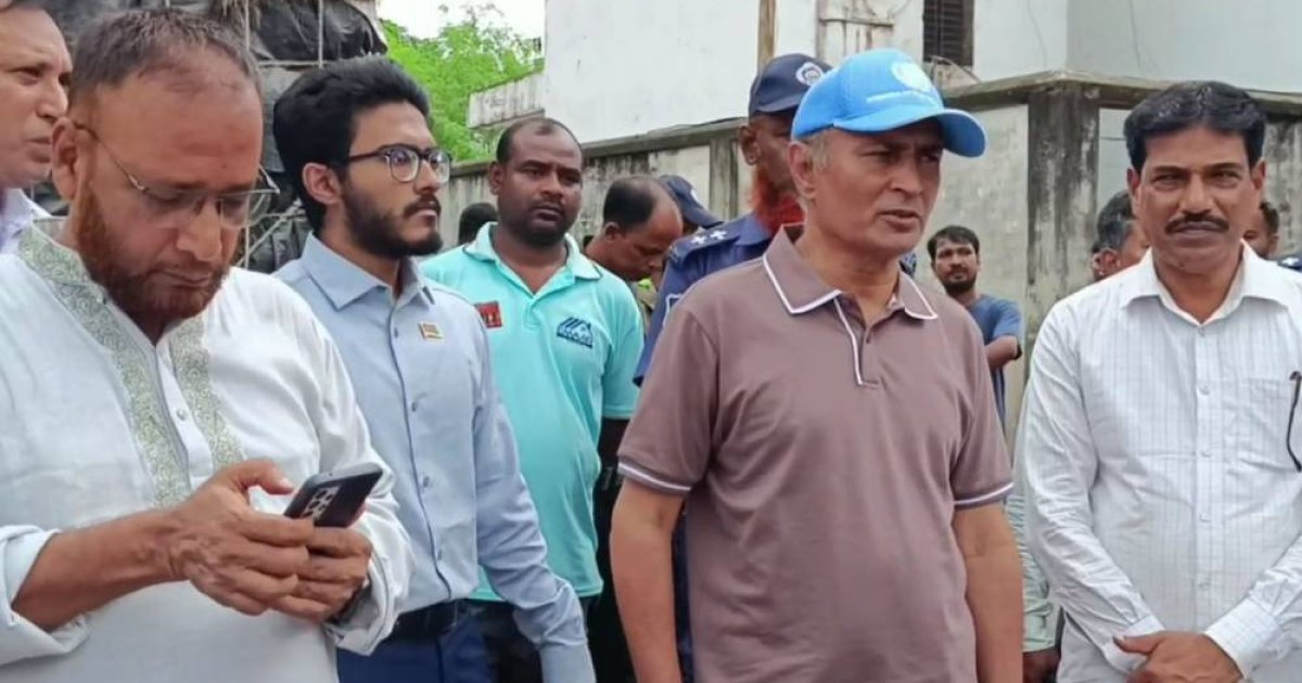 আমদানির সঙ্গে রপ্তানিও বাড়াতে হবে: বিভাগীয় কমিশনার