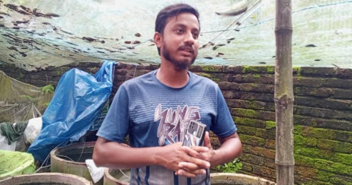 রঙিন মাছে জীবন রঙিন ইয়াছিন আলীর