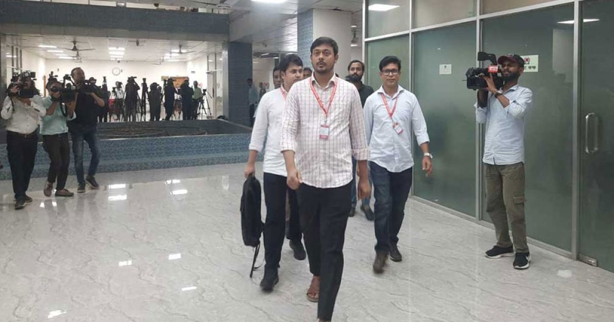 শাপলা প্রতীক ইস্যু: সিইসির সঙ্গে বৈঠকে এনসিপি