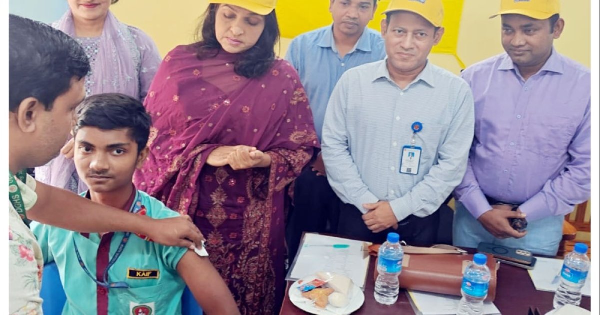 গাজীপুরে টাইফয়েড টিকাদান ক্যাম্পেইন শুরু