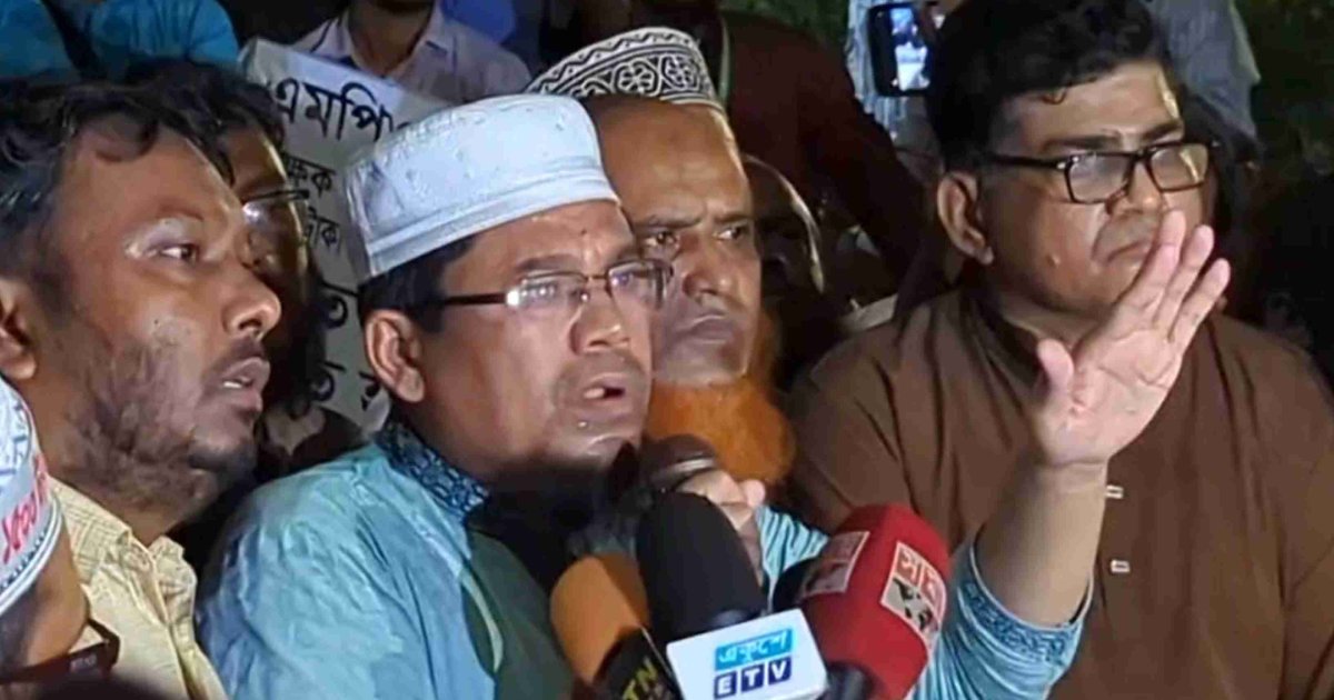 শাহবাগ ব্লকেড ও যমুনা ঘেরাওয়ের হুঁশিয়ারি এমপিও শিক্ষকদের
