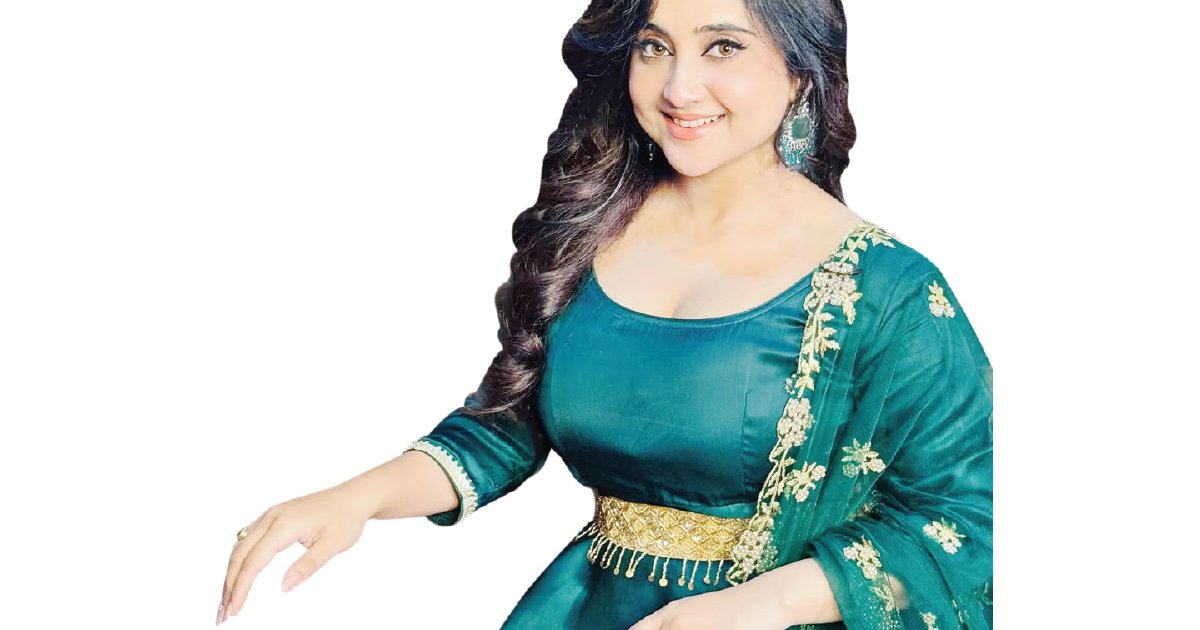 শুটিংয়ে ফিরলেন সৌমিতৃষা