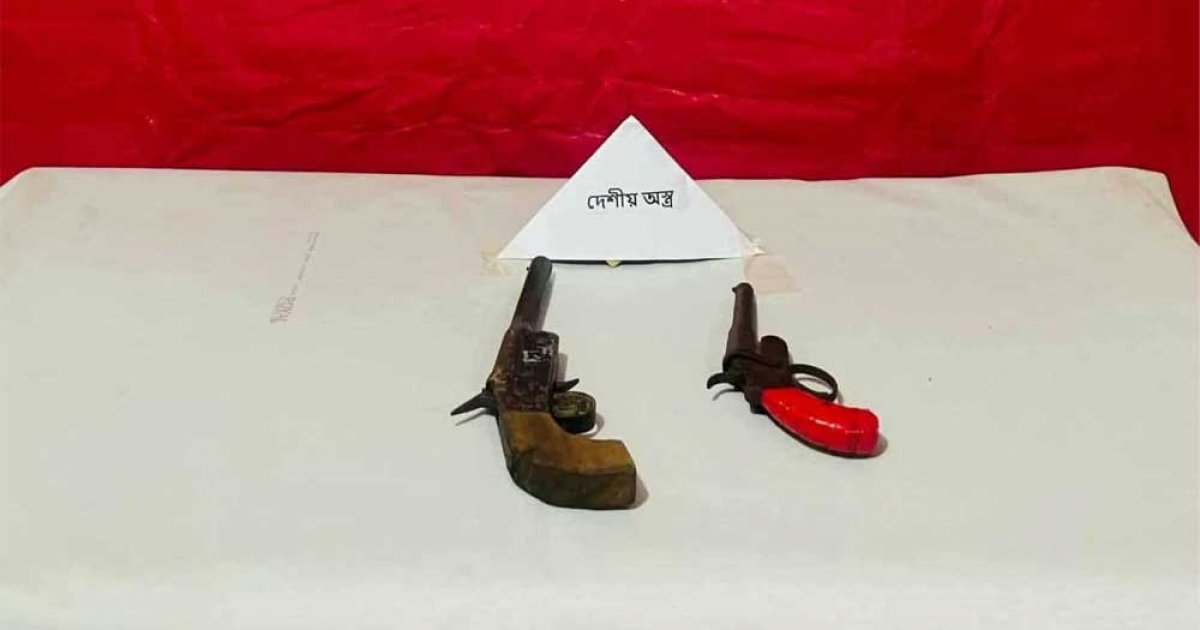 Korinib turgan mini liboslar porno