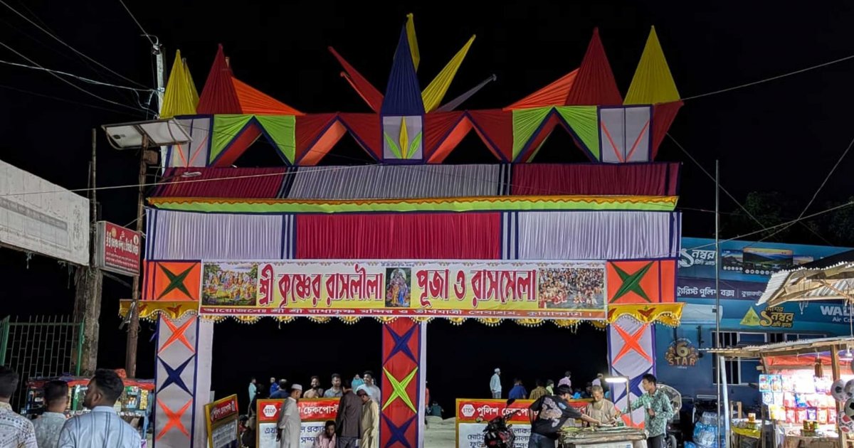 Gozal juftlik bilan nozik va shahvoniy jinsiy aloqani onlayn tomosha qiling