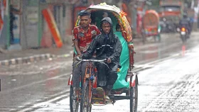 দিনের তাপমাত্রা কমতে পারে, বাড়তে পারে রাতে