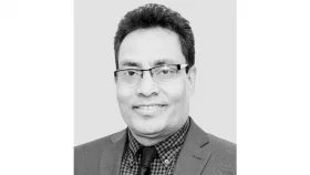 যুদ্ধকালীন নির্বাচন ও পুতিনের ভোটযুদ্ধ