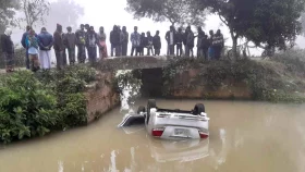তিন দিন আগে কেনা শখের গাড়িতে আজ মৃত্যু